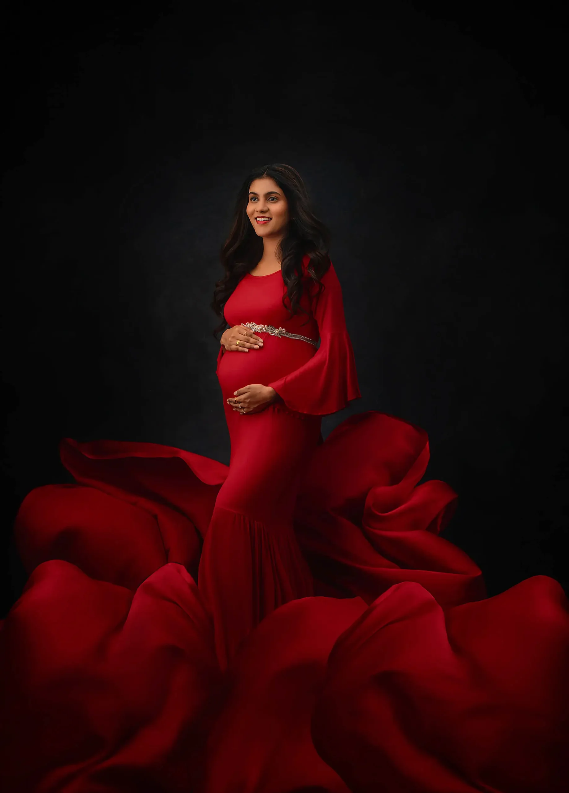 What Makes a Fine Art Portrait Different from Regular Photography?